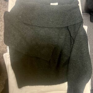 Off the Shoulder Sweater - H&M